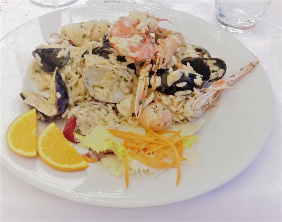 מנרבה דל גארדה Bellerive Ristorante Albergo מראה חיצוני תמונה