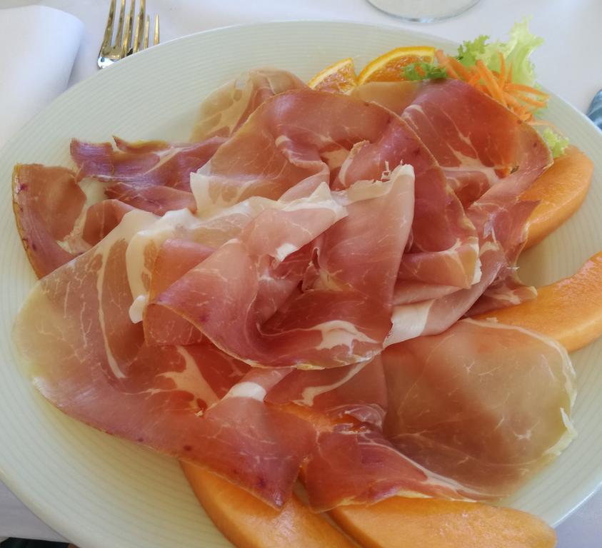 מנרבה דל גארדה Bellerive Ristorante Albergo מראה חיצוני תמונה